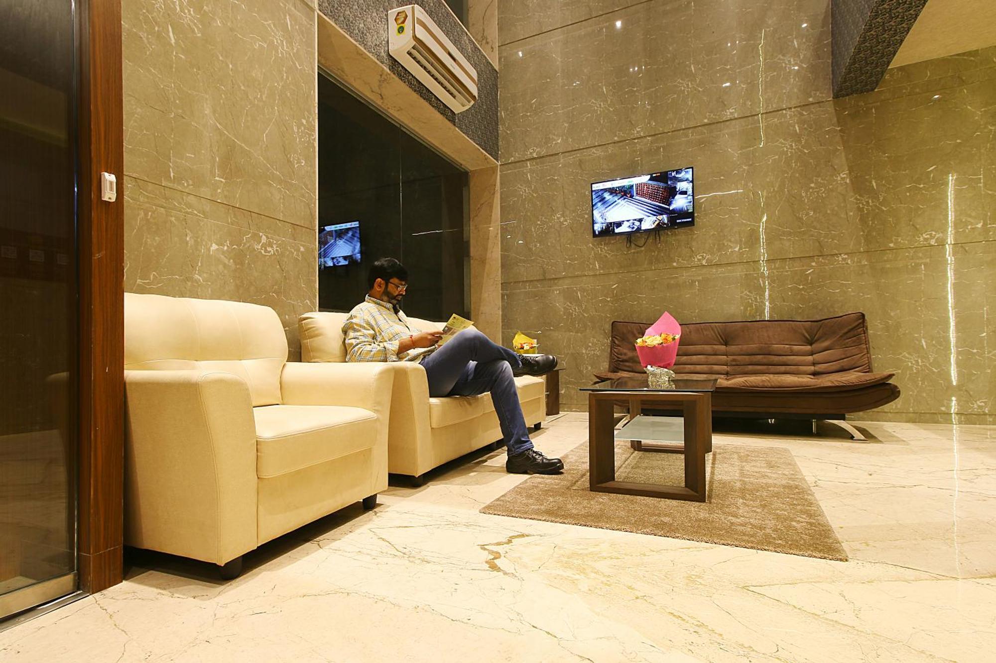 Mumbai House Luxury Apartments Santacruz East, Mumbai Eksteriør bilde