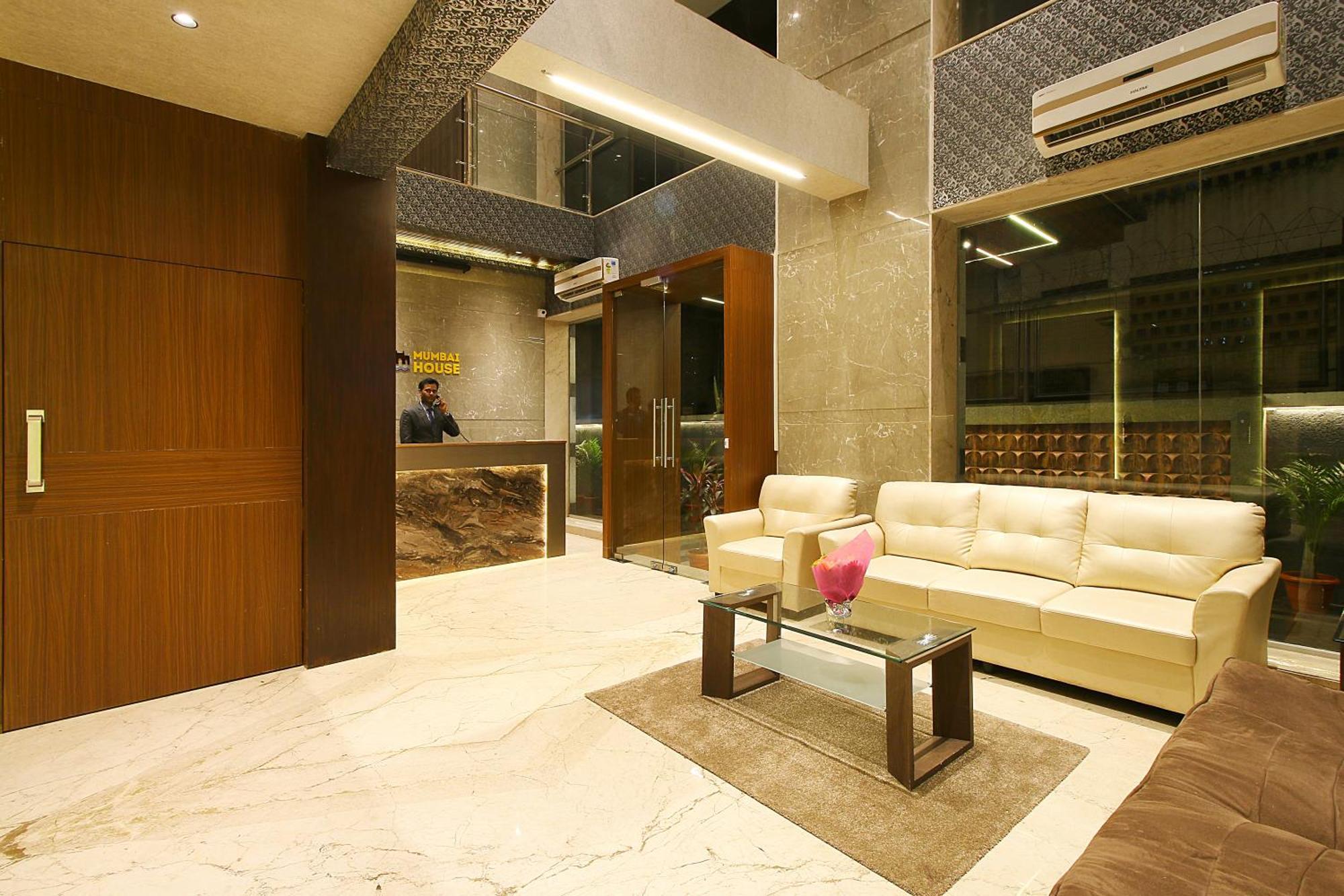 Mumbai House Luxury Apartments Santacruz East, Mumbai Eksteriør bilde