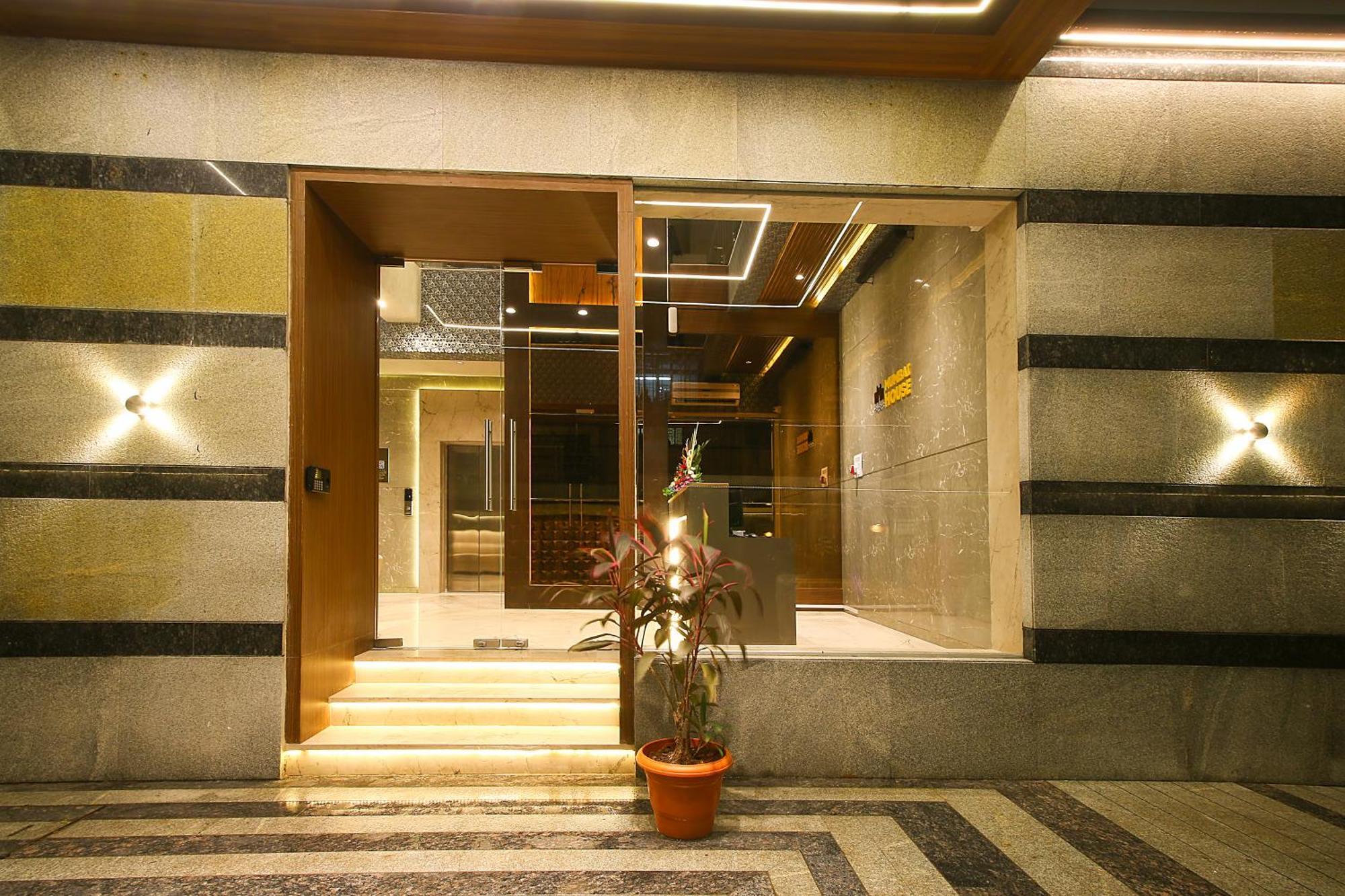 Mumbai House Luxury Apartments Santacruz East, Mumbai Eksteriør bilde